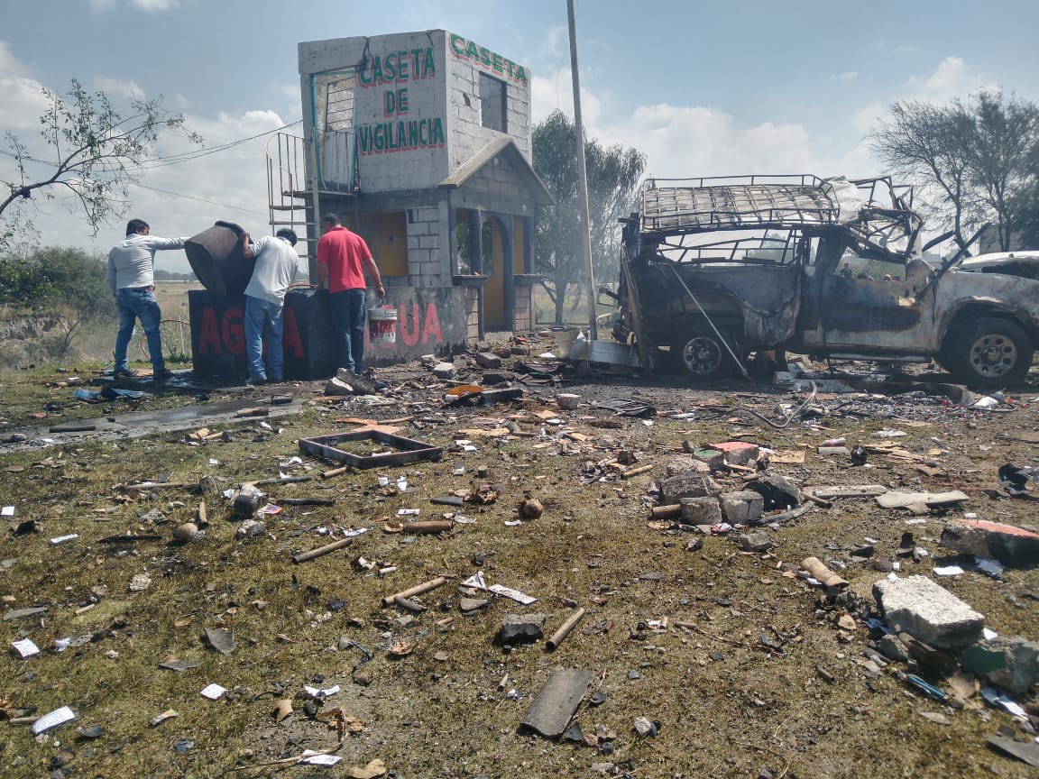 Dos fallecidos y seis lesionados por explosión en Zumpango #regionmx