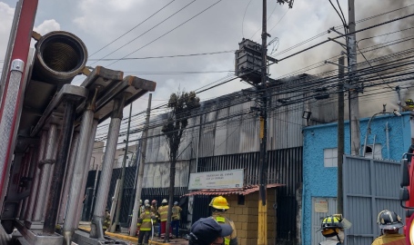 Procesadora de alimentos se incendió en Tlalnepantla #regionmx 