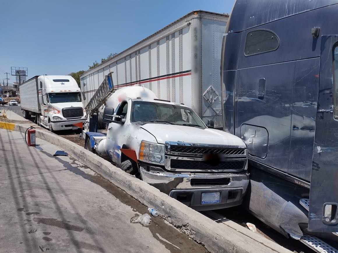 Tráiler impacta a autos en la México – Querétaro #regionmx