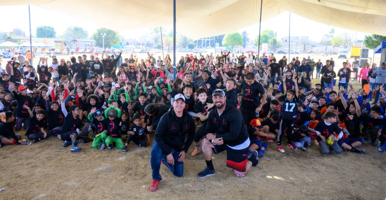 Exjugador de la NFL imparte Clínica de Futbol Americano en Coacalco #regionmx