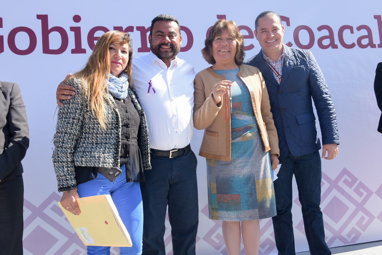 Estudiantes del CAM reciben local para vender sus artesanías y manualidades #regionmx