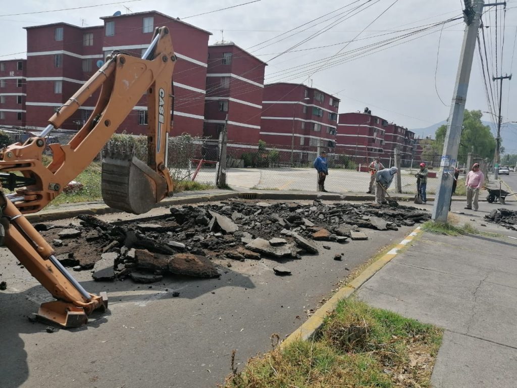 Trabajos de obra pública continúan en Coacalco #regionmx