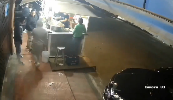 Asaltan a comensal de puesto de tacos en Ecatepec #regionmx