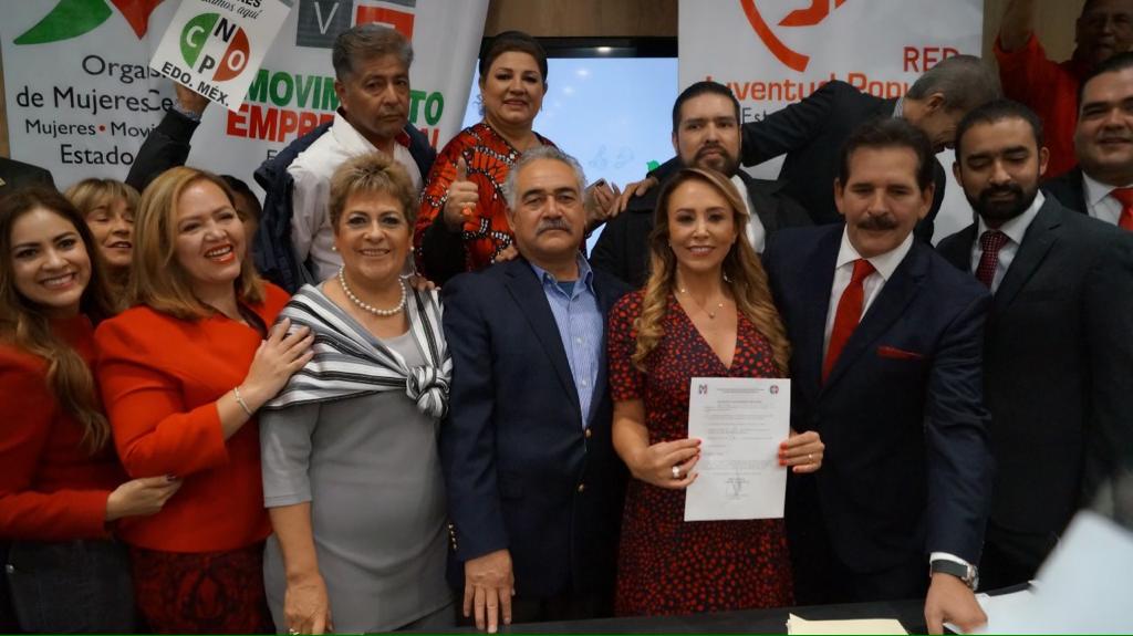 Se registra Cristina Ruiz como candidata a dirigente nacional de la CNOP #regionmx