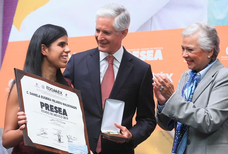 Mexiquenses destacados reciben la Presea Estado de México #regionmx