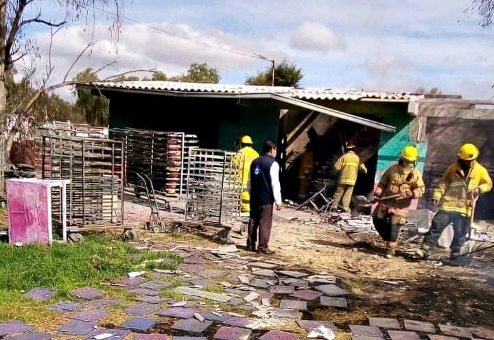 Mujer muere en explosión en Tultepec #regionmx