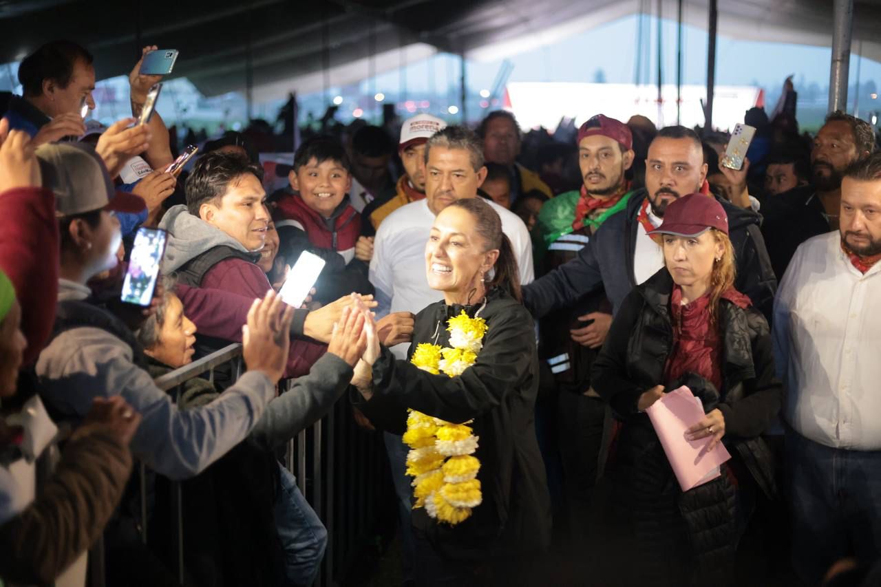 Claudia Sheinbaum celebra relevo generacional de la 4T en Toluca #regionmx