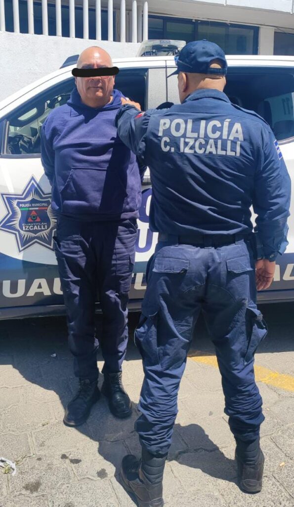 Detienen a policía que tomaba fotografías a menores en Cuautitlan Izcalli #regionmx 