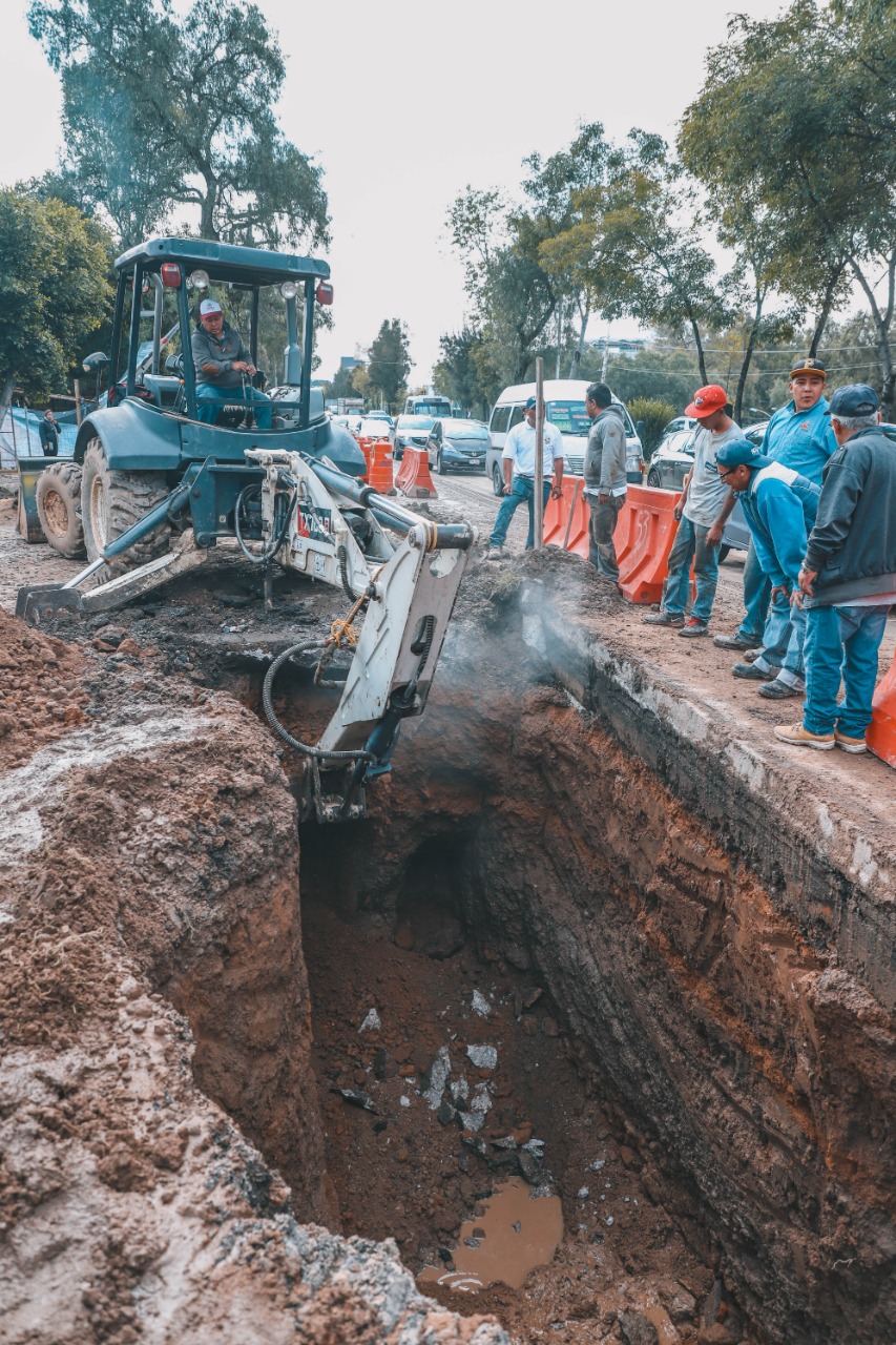 Reparan gran fuga en Boulevares, Naucalpan #regionmx
