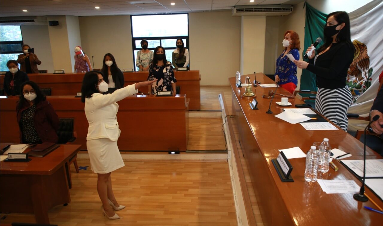 Claudia Oyoque, expresidenta municipal de Naucalpan es nombrada Secretaria del Ayuntamiento #regionmx
