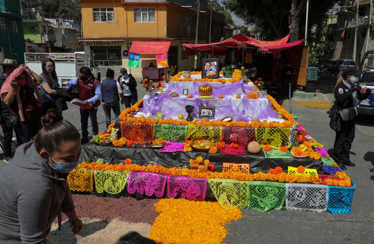 Fomentan participación ciudadana con mega ofrenda en La Cañada #regionmx