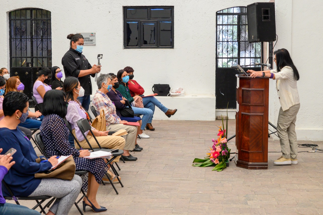 Gobierno municipal realiza la conferencia “Mujeres y Empoderamiento” #regionmx