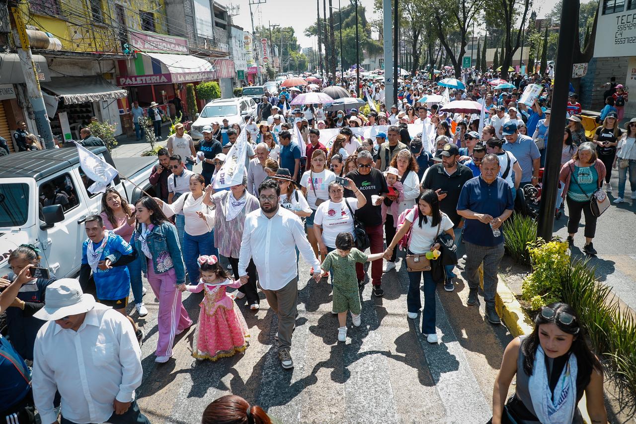 Gobierno de Naucalpan encabeza caravana de visibilización del autismo #regionmx