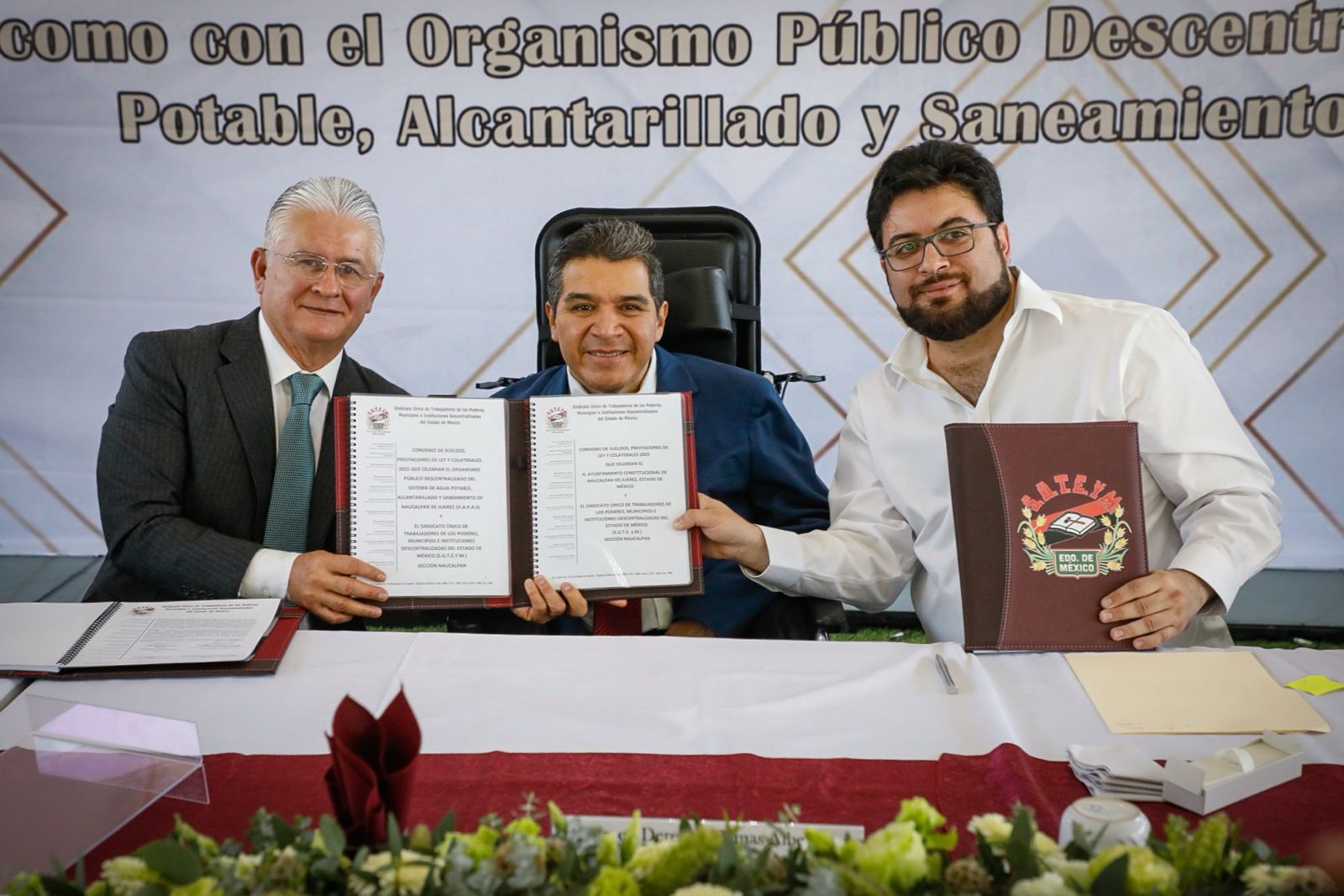 Gobierno de Naucalpan y SUTEYM firman convenio de prestaciones 2025 #regionmx