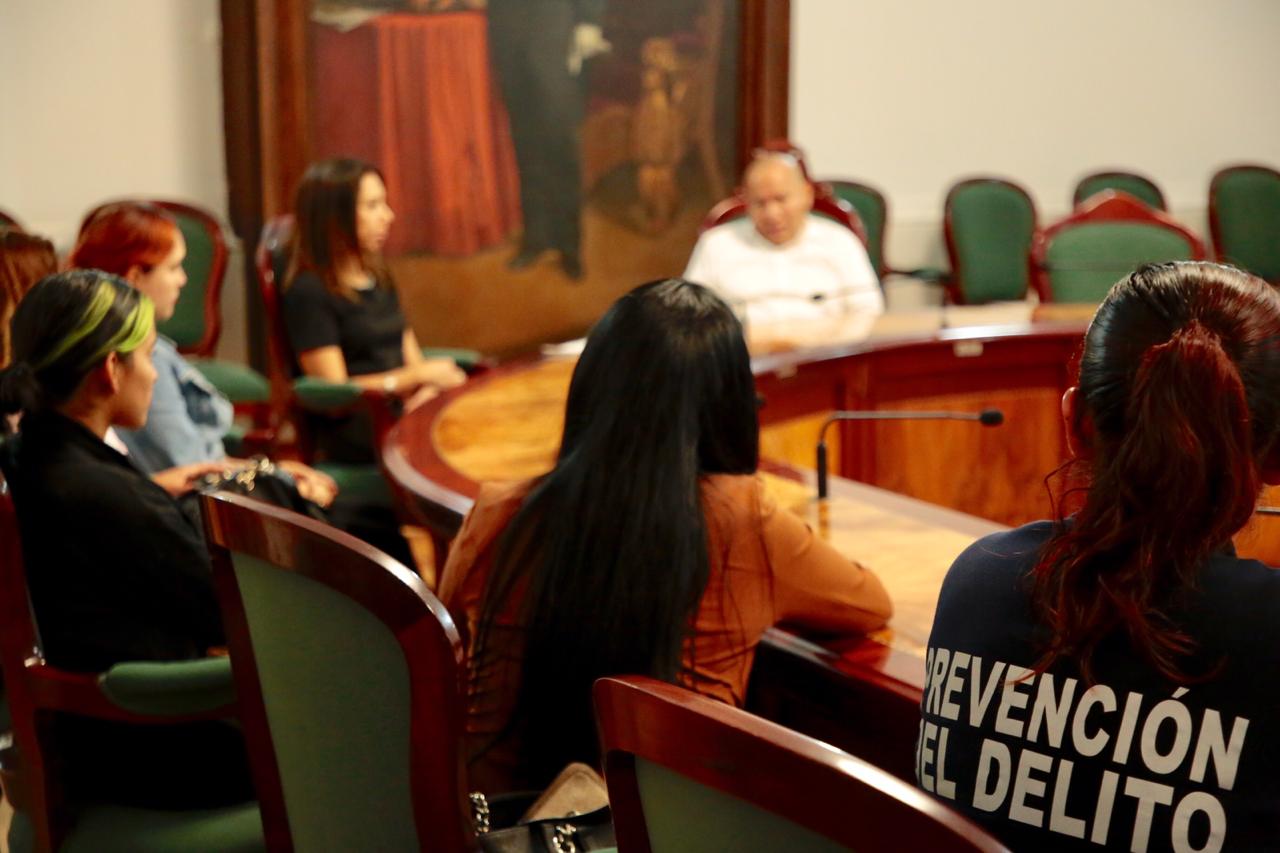 Se reúnen jóvenes atacadas en el Suburbano con Raciel Pérez #regionmx
