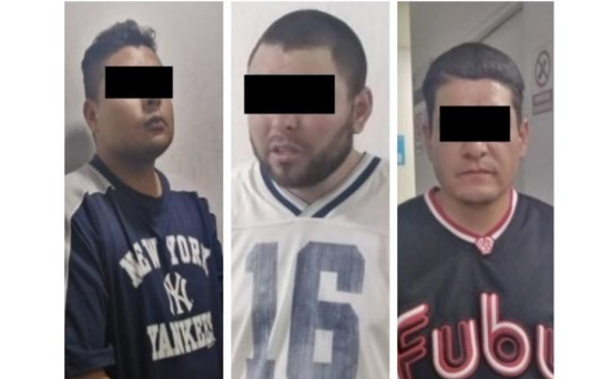 Portaban metralleta y lo querían encubrir; fueron detenidos en Tlalnepantla de Baz #regionmx