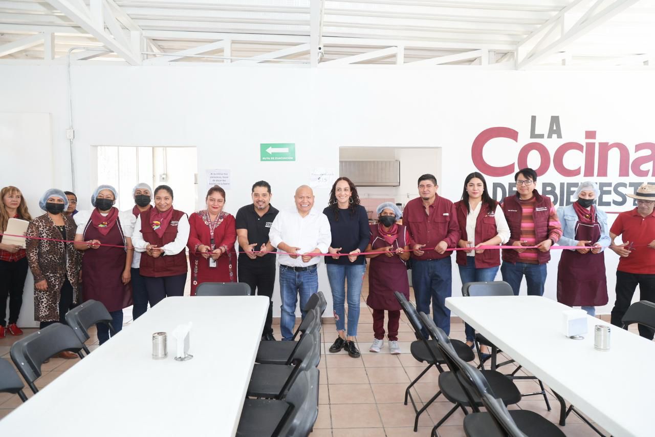 Raciel Pérez inaugura el primer Comedor del Bienestar en Lomas de Tepeolulco