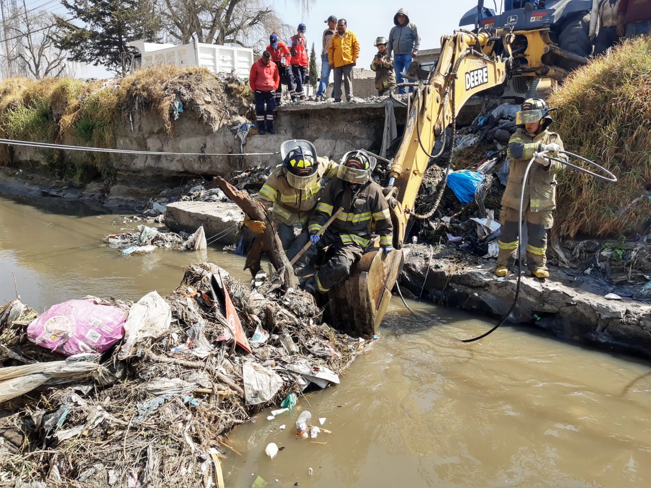 Realizan trabajos de limpieza y saneamiento en el Río Verdiguel #regionmx