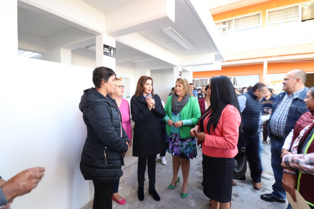 Renuevan módulos sanitarios y entregan arco techo en escuelas de Tultitlán #regionmx