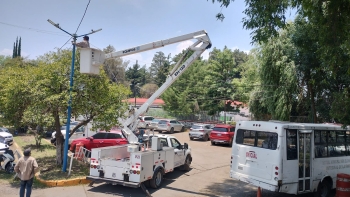 Avanzan trabajos de electricidad en DIF Lirios #regionmx